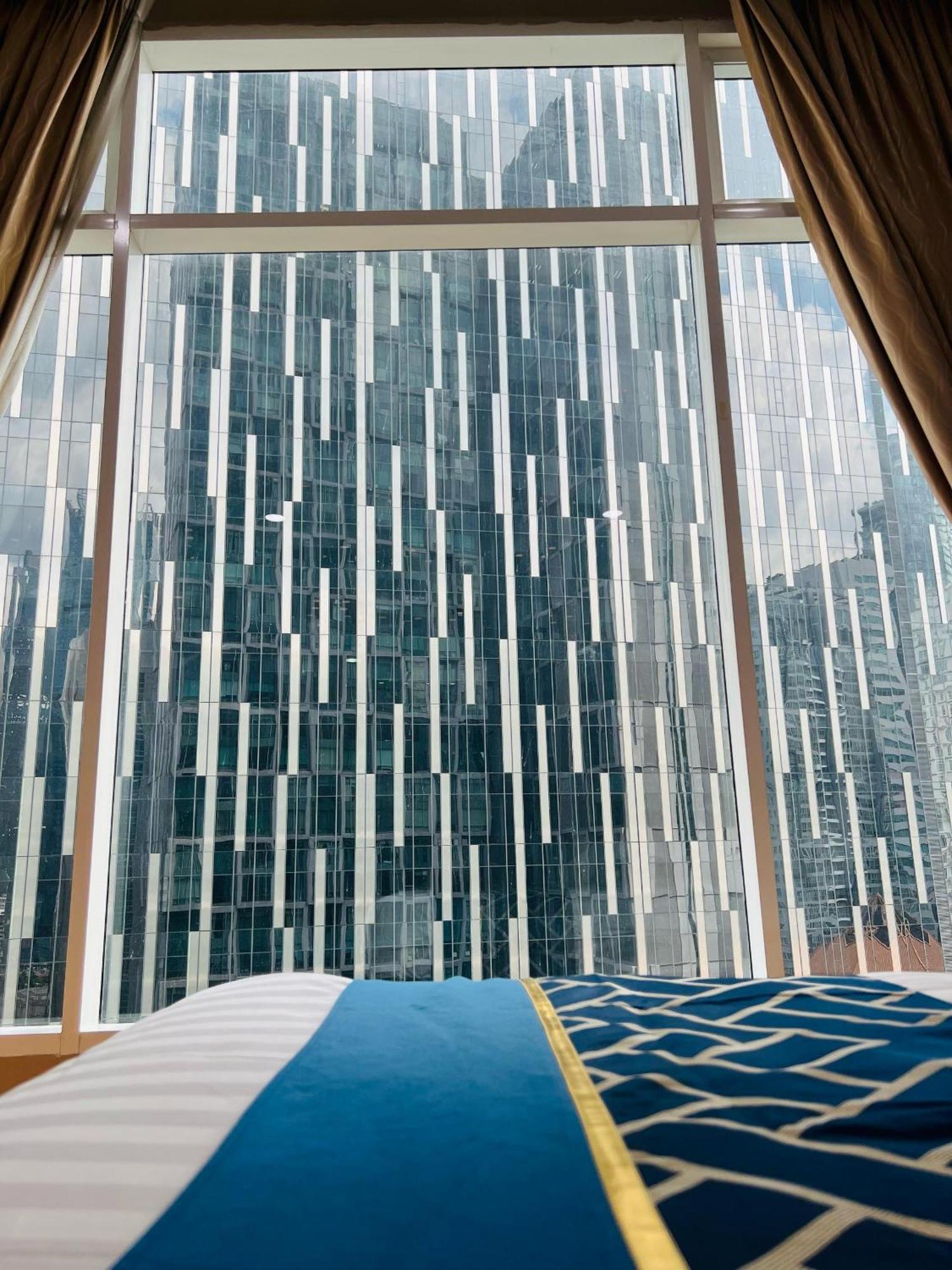 Soho Suites Klcc By Comfort Suites קואלה לומפור מראה חיצוני תמונה