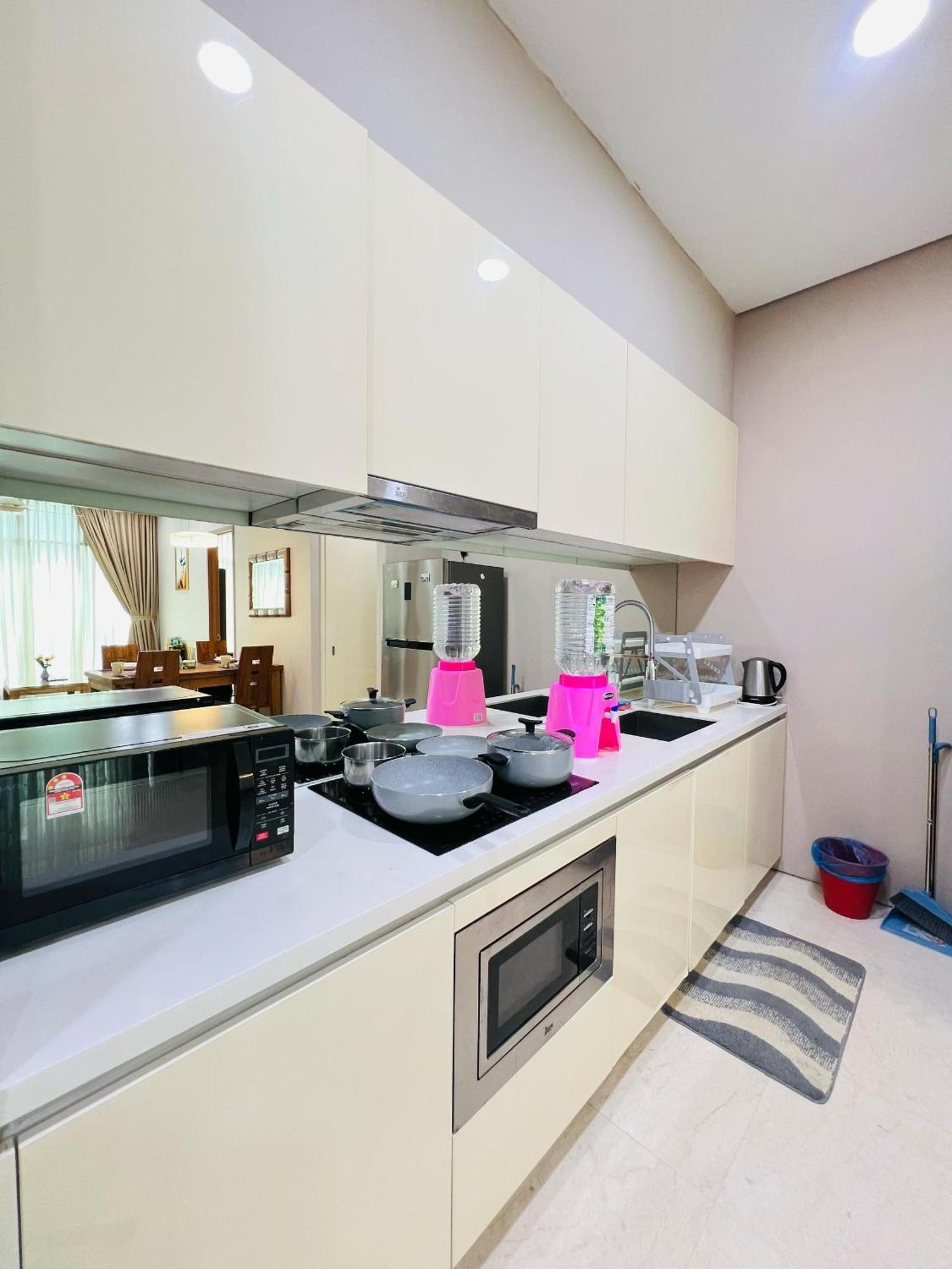 Soho Suites Klcc By Comfort Suites קואלה לומפור מראה חיצוני תמונה
