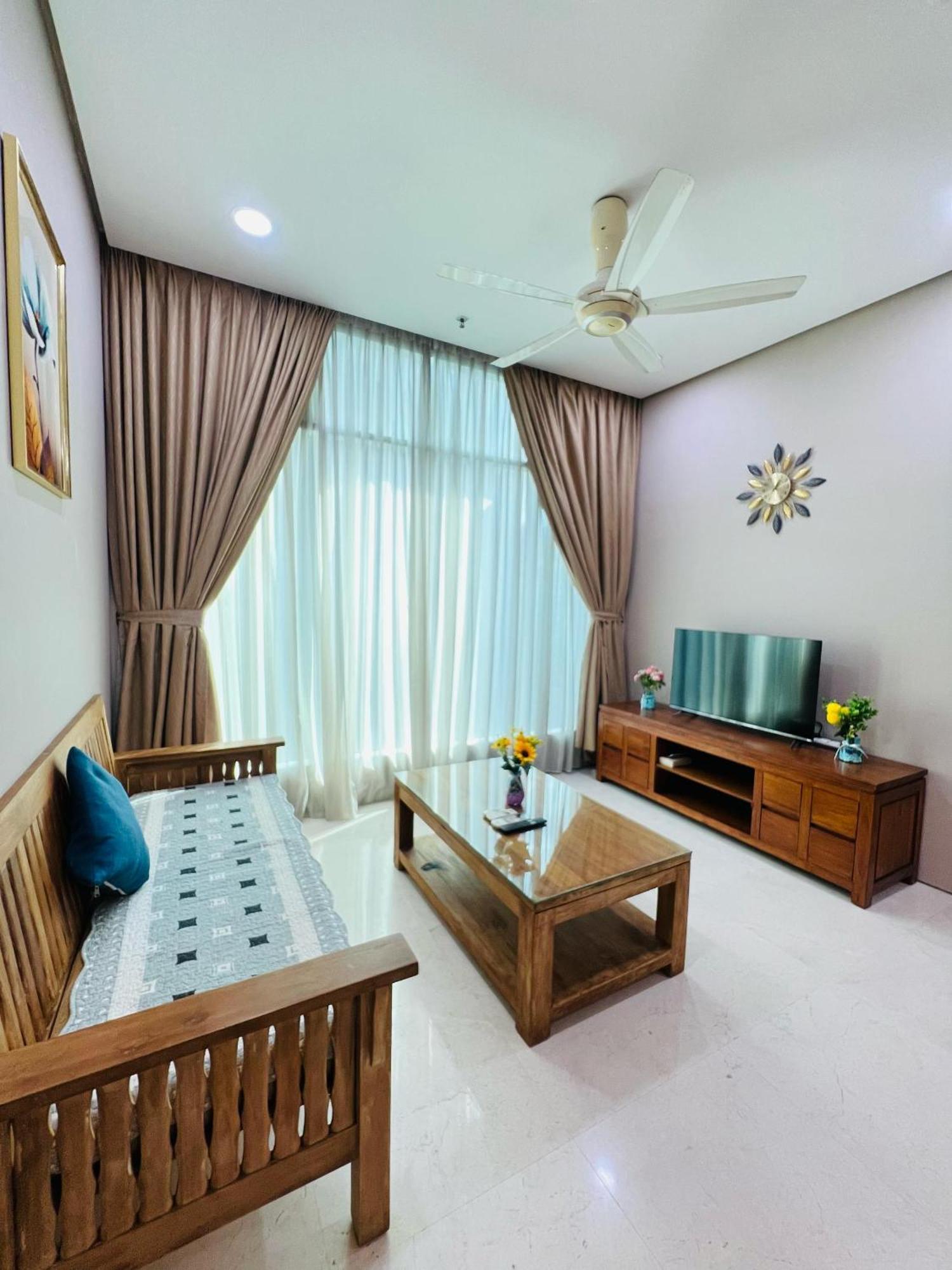 Soho Suites Klcc By Comfort Suites קואלה לומפור מראה חיצוני תמונה