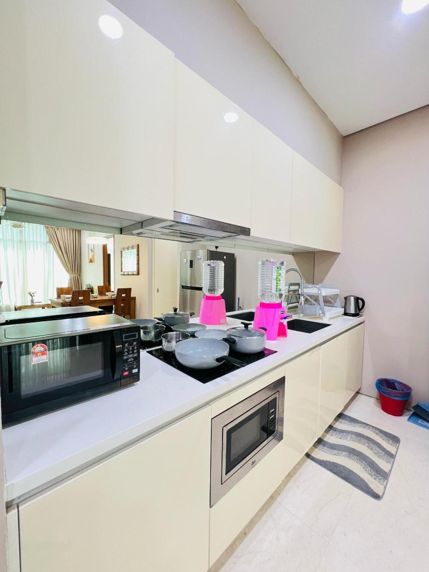 Soho Suites Klcc By Comfort Suites קואלה לומפור מראה חיצוני תמונה